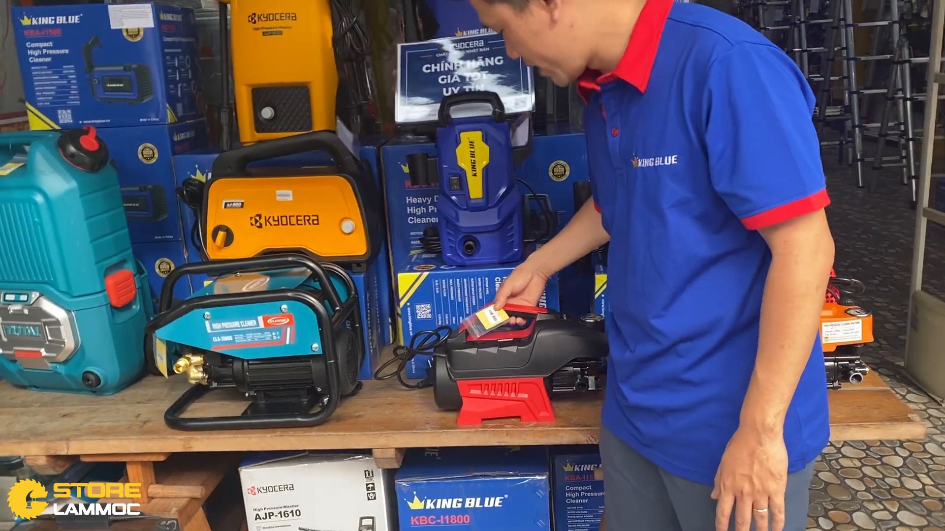 Máy rửa xe giá bình dân