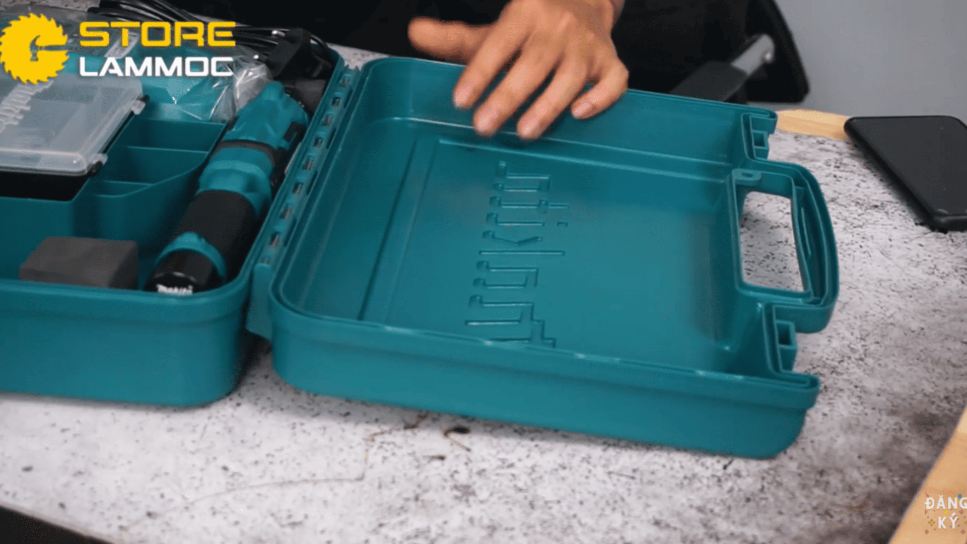 Máy Vặn Vít Cầm Tay Makita DF012DSE - Một Đẳng Cấp Khác