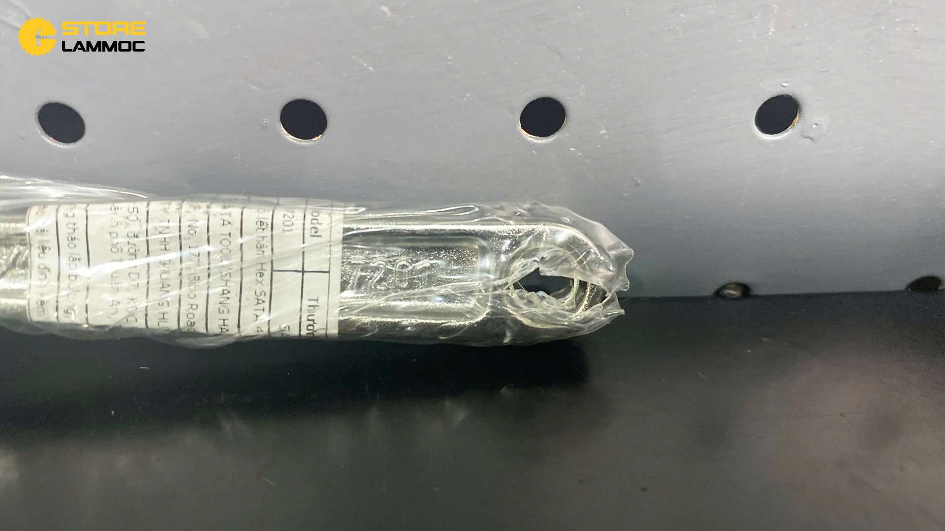 Mỏ lết điều chỉnh 6inch Sata 47201