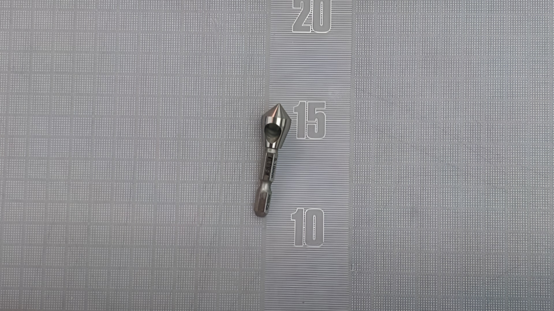 Mũi khoan star-M Nhật Bản