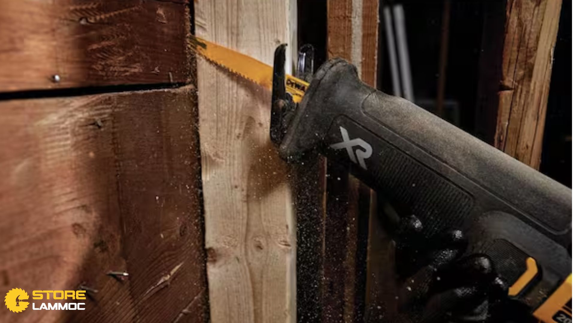 Những Tính Năng Nổi Bật Của Lưỡi Cưa Kiếm Dewalt