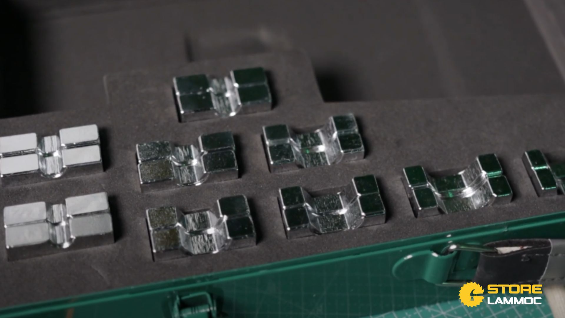 Phụ Kiện Đi Kèm của Sata 99018