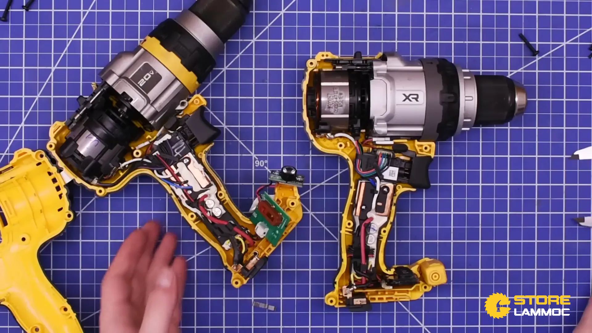 So sánh DCD1007 và DCD999