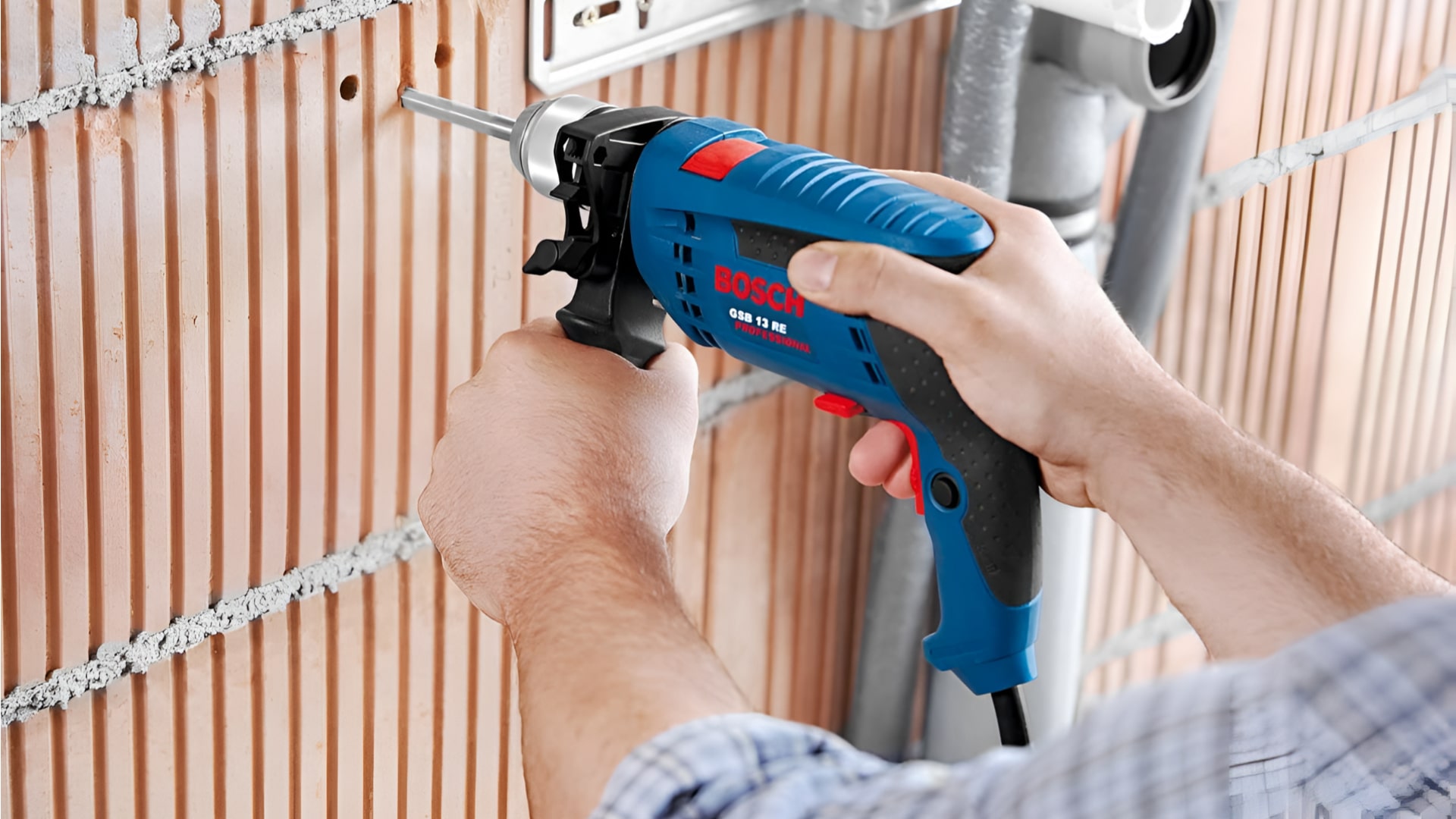 So sánh Máy khoan Bosch GSB13RE và Makita HP1630