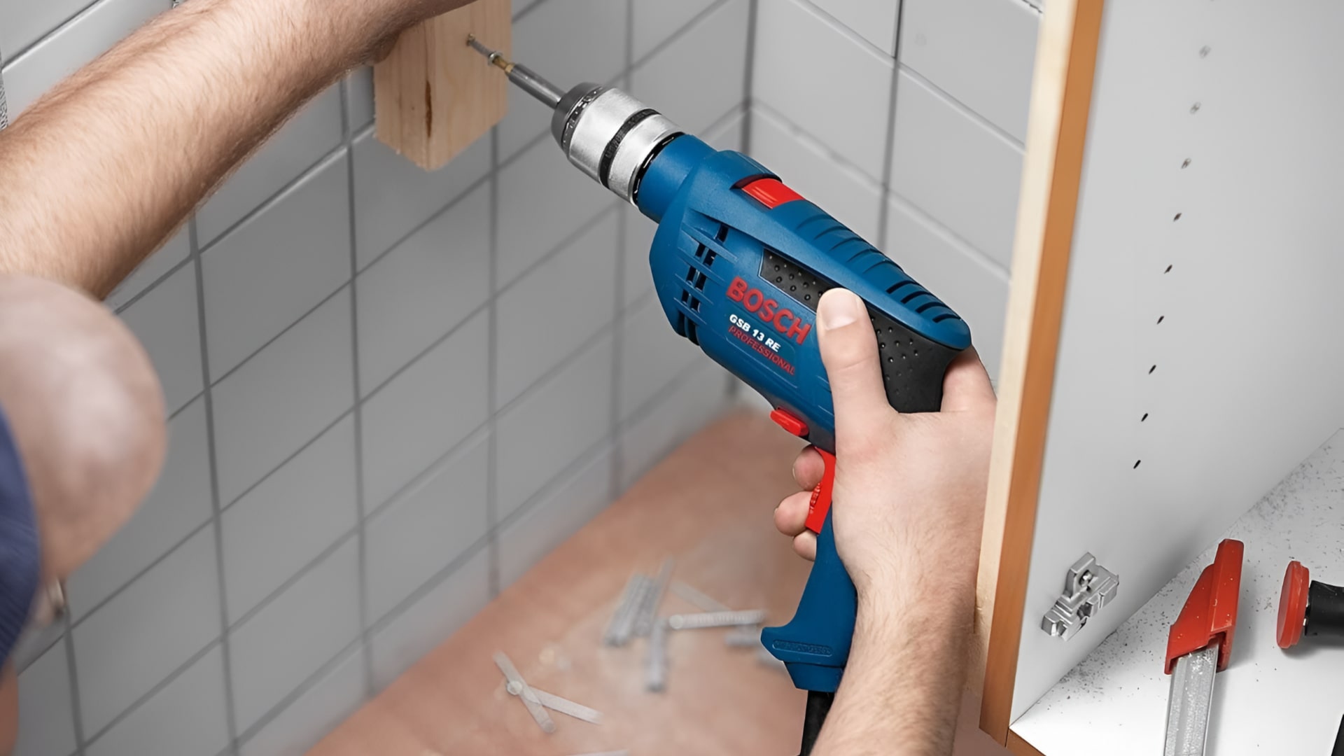 So sánh Máy khoan Bosch GSB13RE và Makita HP1630