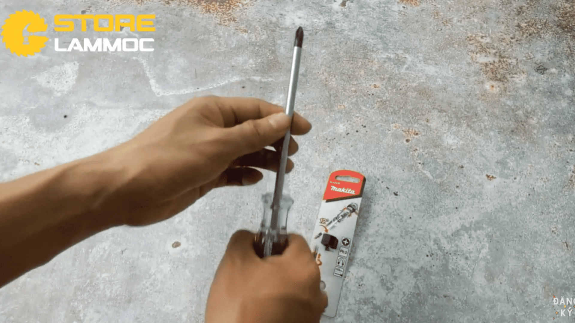 So sánh và đánh giá Tua vít điện Makita DF001DW vs 6723DW