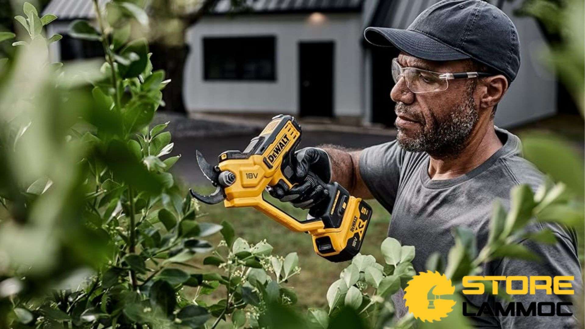 Máy cắt cành pin 20V Dewalt DCMPP568N