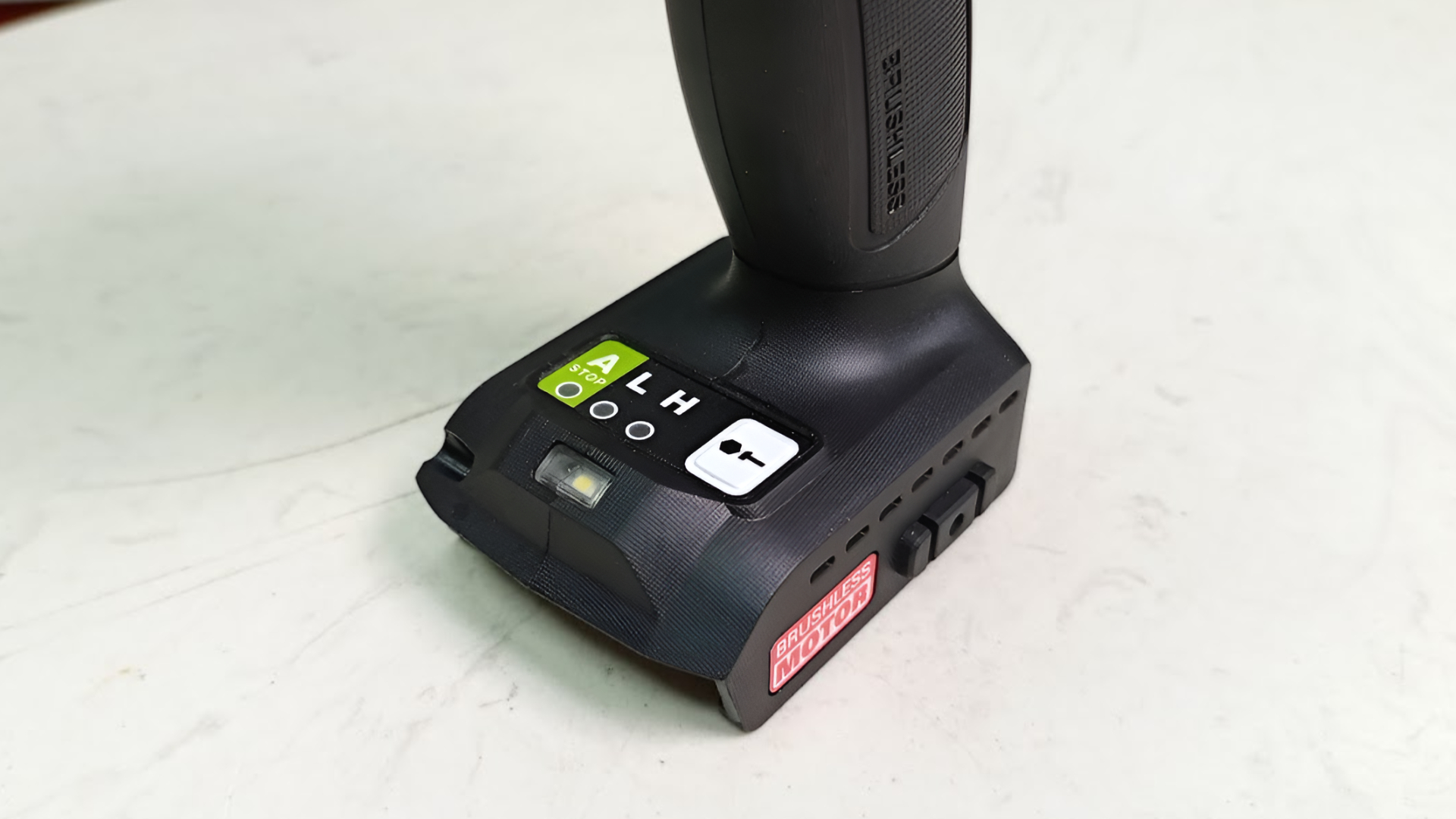 Thân máy siết bu lông pin 20V Worx WE272.9