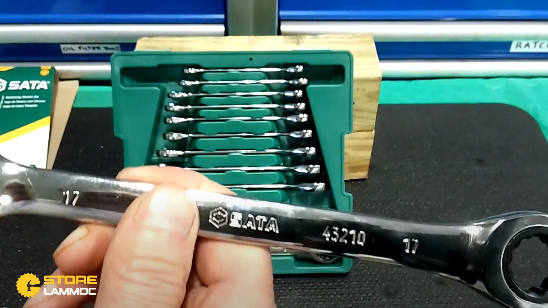 Thiết Kế và Chất Lượng