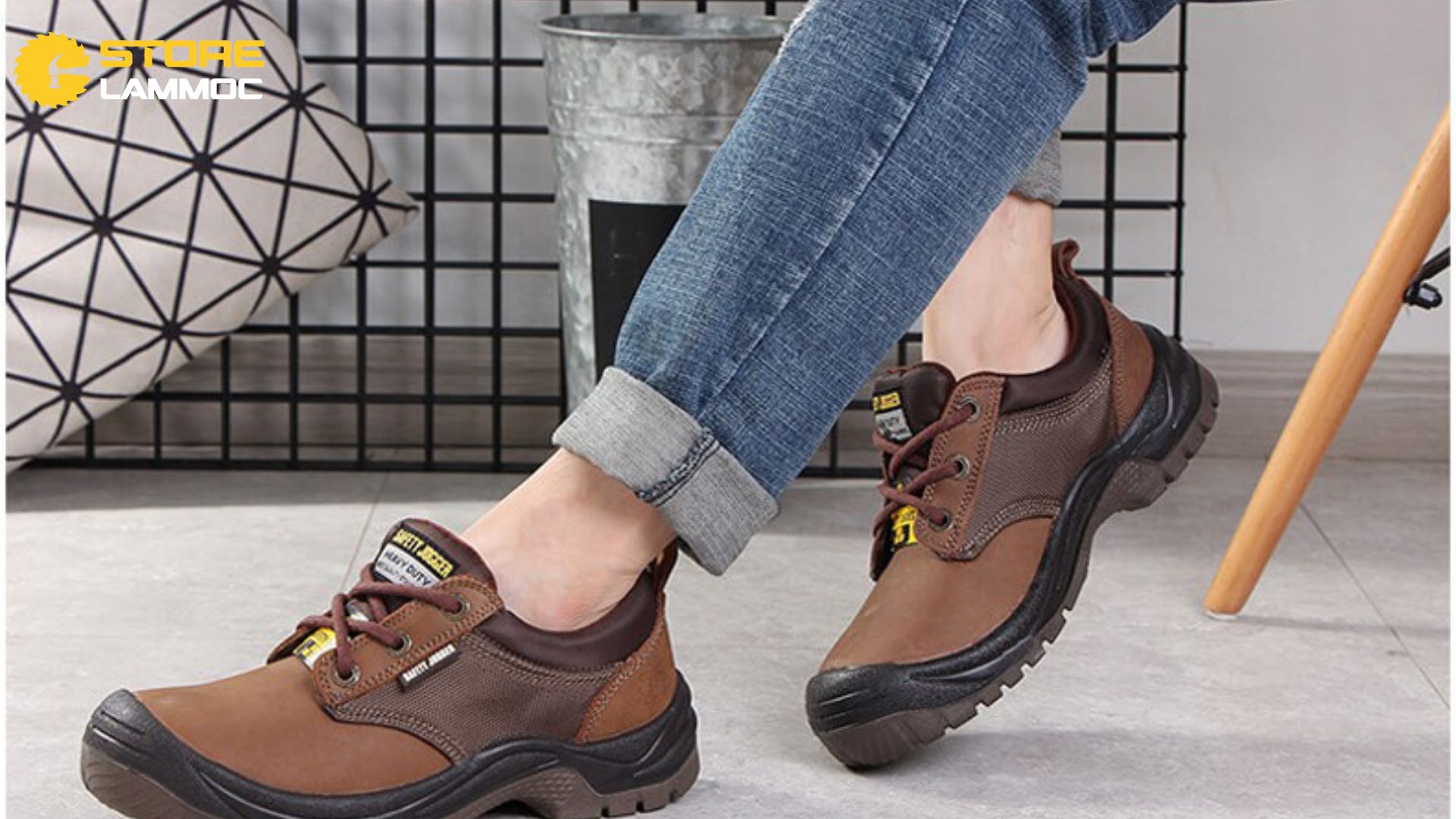 Thực Trạng Sử Dụng Giày Bảo Hộ Ở Việt Nam