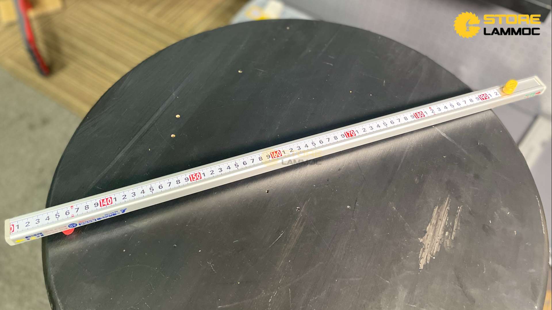 Thước thẳng 190cm lấy độ rộng cho khung cửa Shinwa 65108