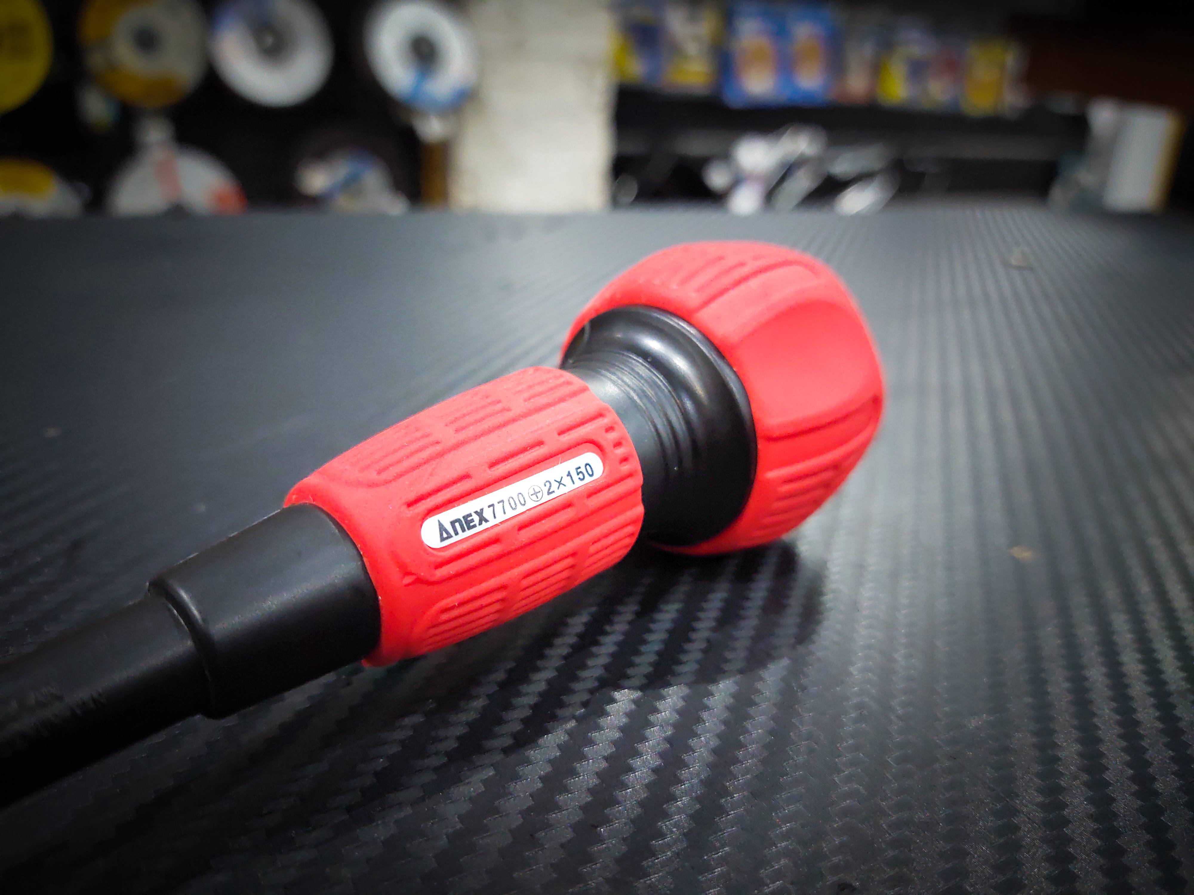 Tô vít 4 cạnh có từ tính Anex No.7700F+2×150 4