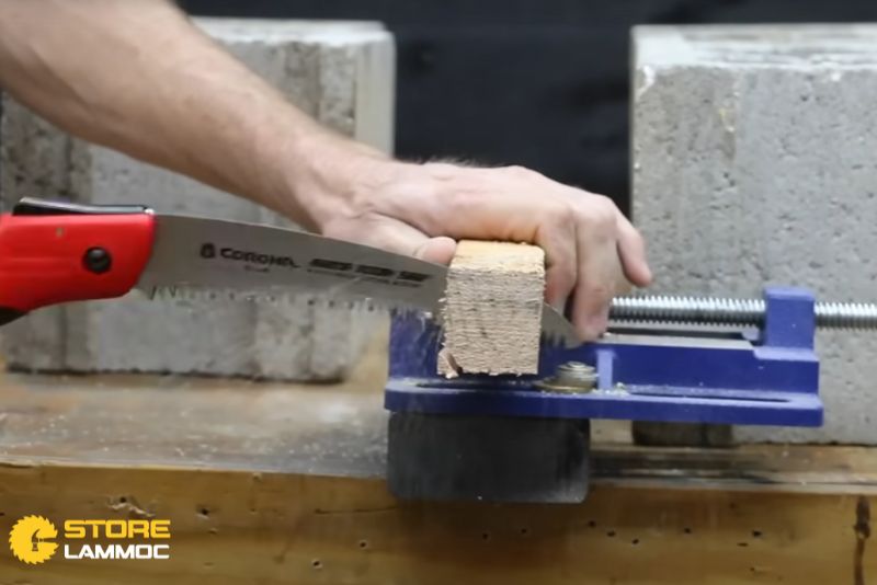 Tốc độ cắt trên gỗ cứng của cưa Corona nhanh nhất