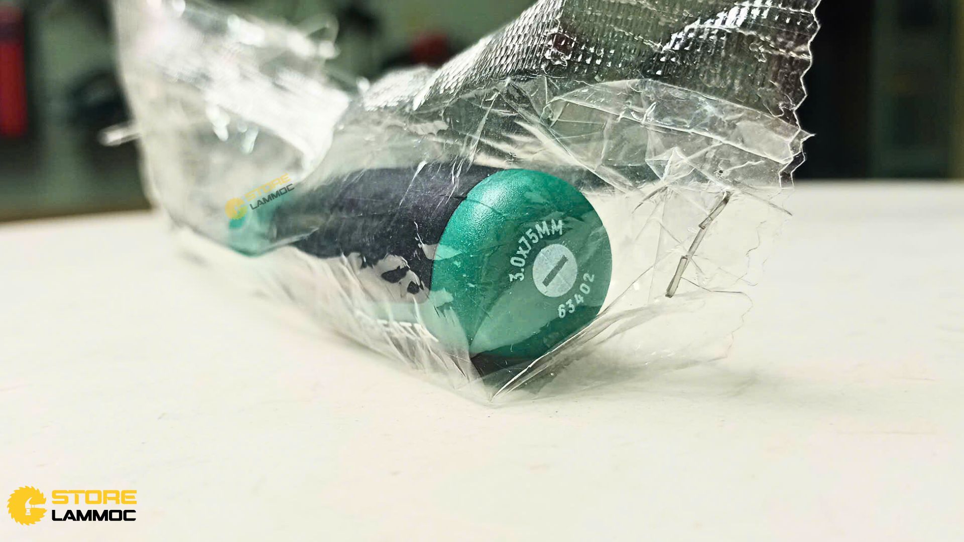 Tua vít chữ T đầu dẹp 3x75mm Sata 63402 - 3