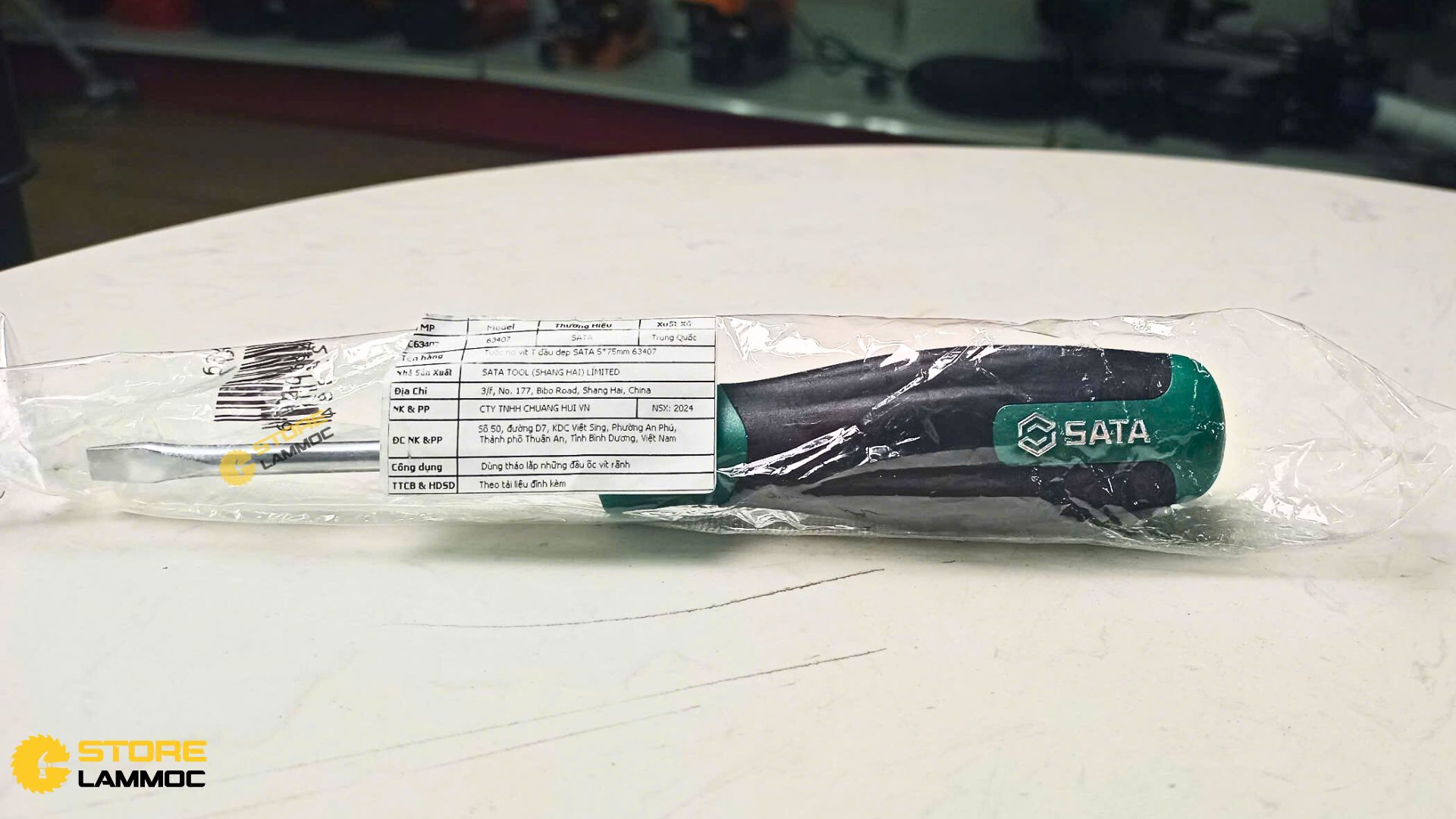 Tua vít chữ T đầu dẹp 5x75mm Sata 63407 - 1