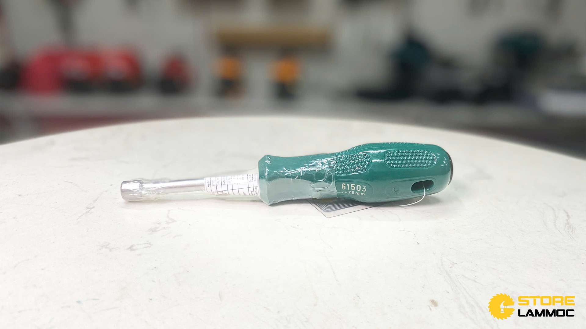 Tua vít đai ốc 6x75mm Sata 61503