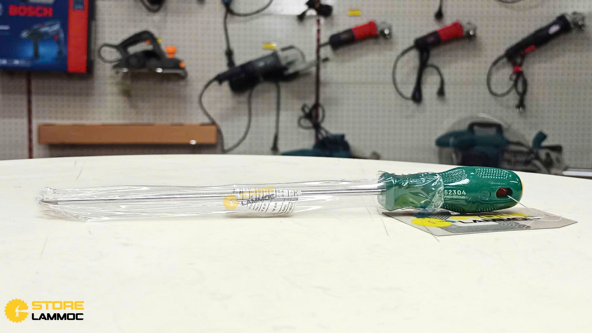 Tua vít đầu chữ thập 0x150mm Sata 62304 - 4