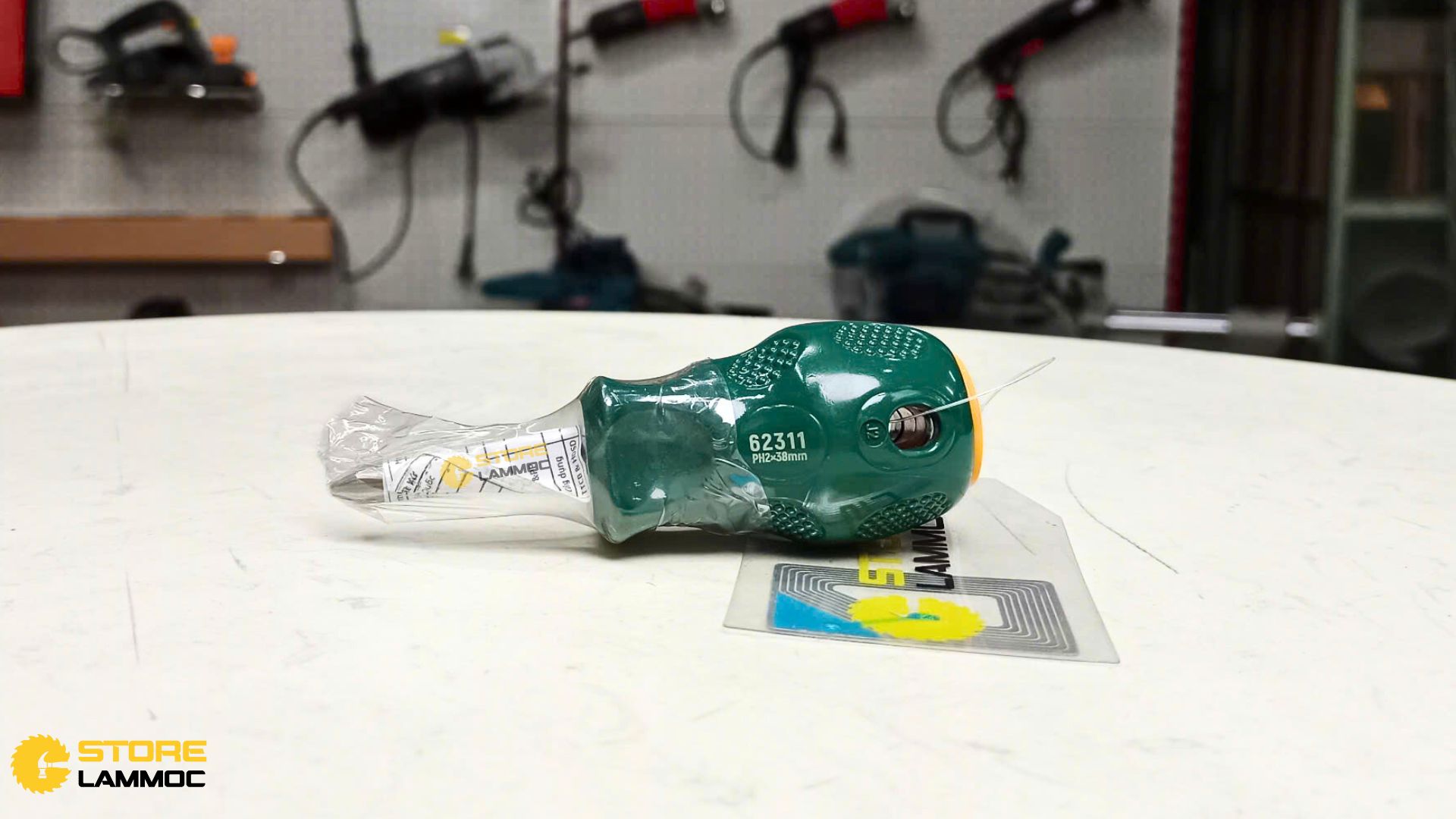 Tua vít đầu chữ thập 2x38mm Sata 62311 - 4