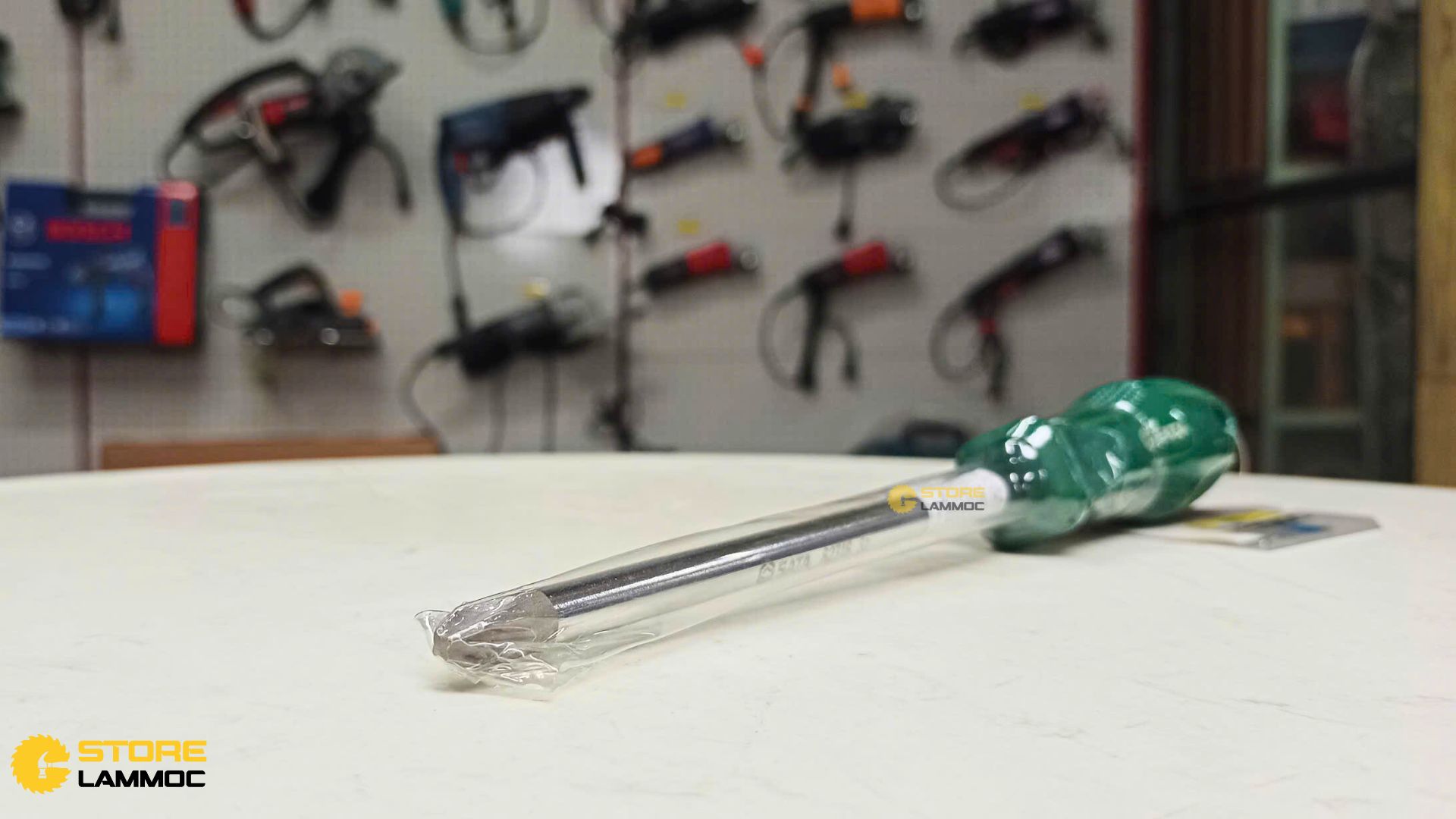 Tua vít đầu chữ thập 3x150mm Sata 62316 - 2