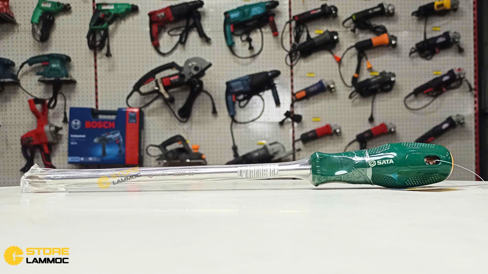 Tua vít đầu chữ thập 3x200mm Sata 62317 - 1