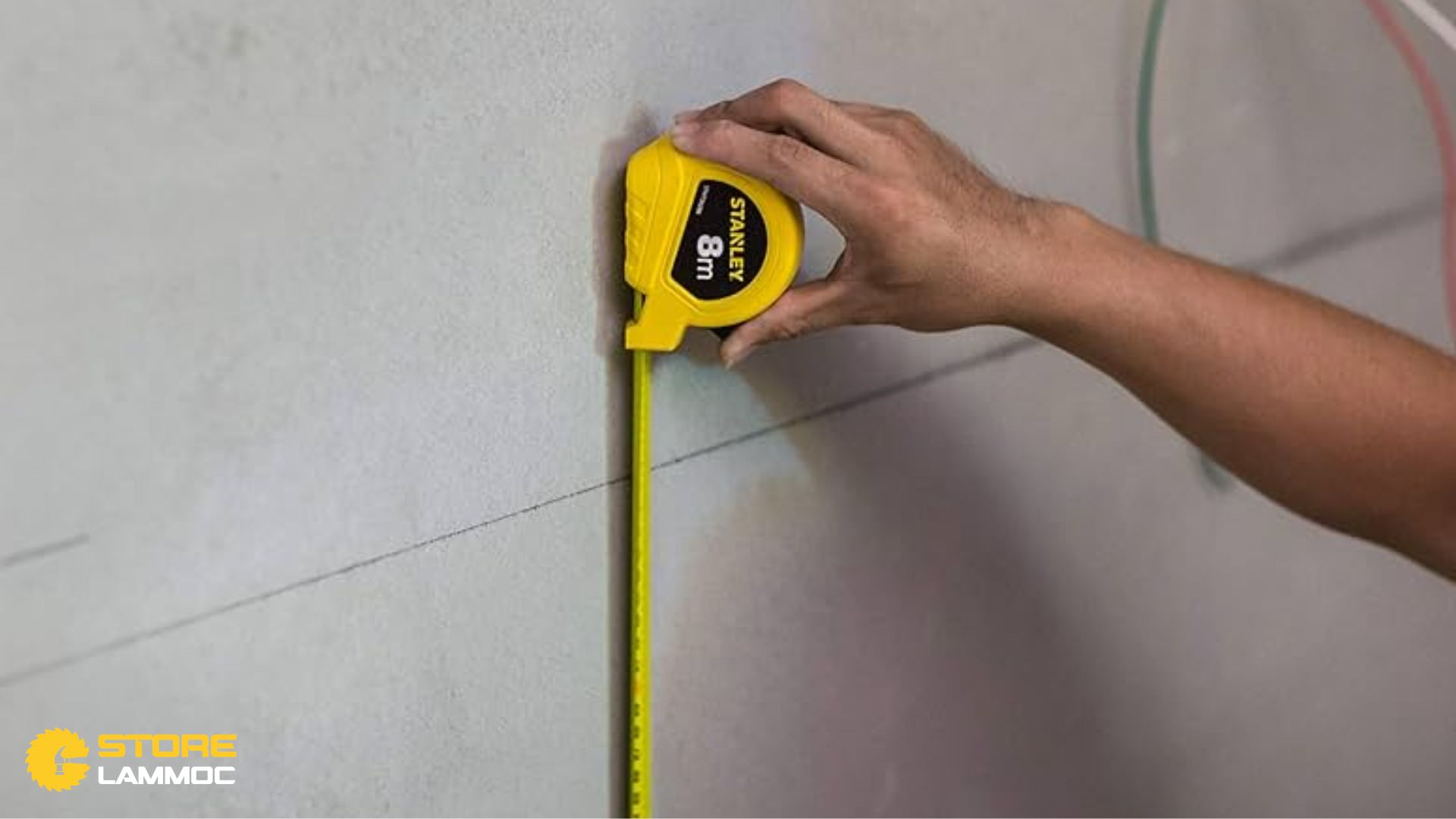 Ứng dụng thực tế của thước kéo cuộn Stanley