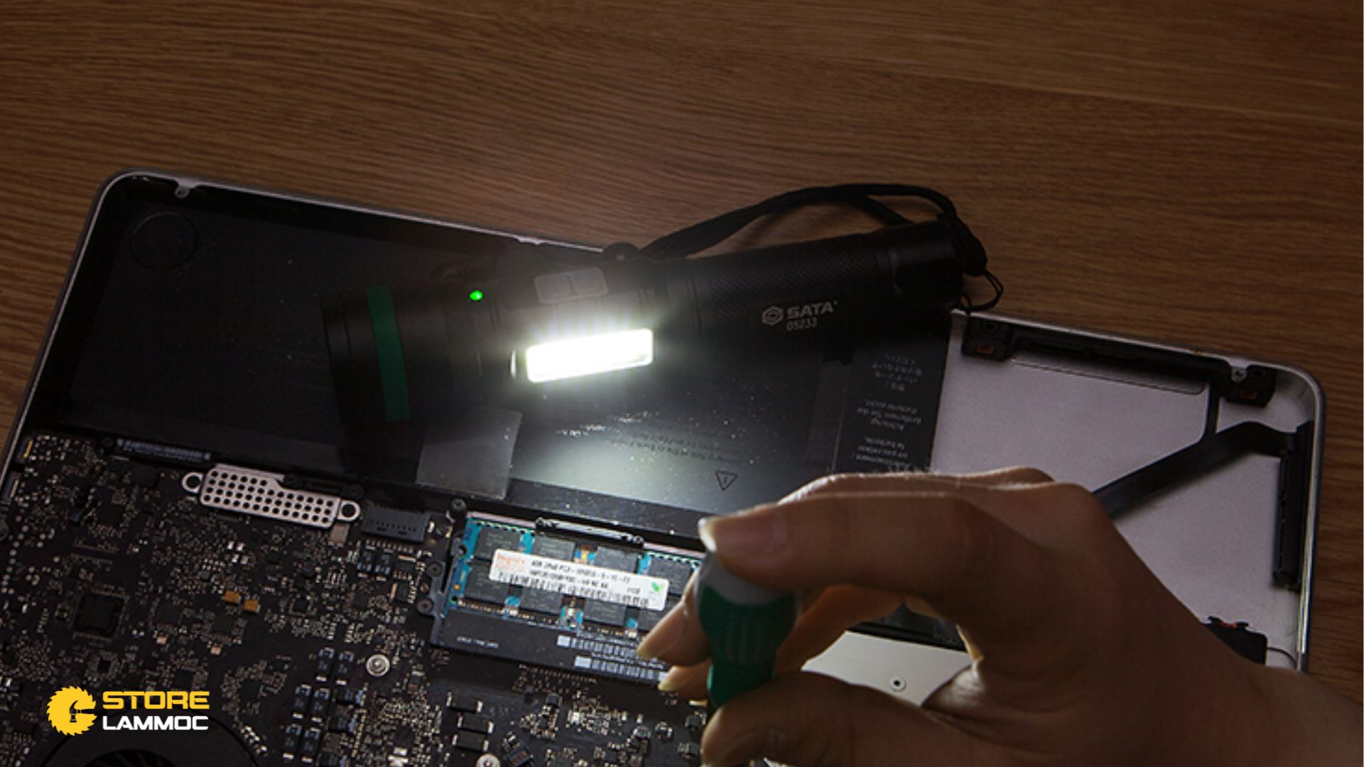 Ưu điểm của đèn Sata 05233