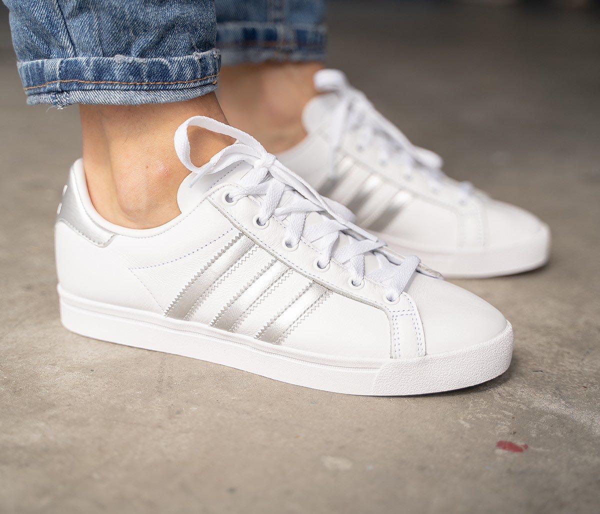 Giày Adidas Coast Star EE6521 Sọc Bạc