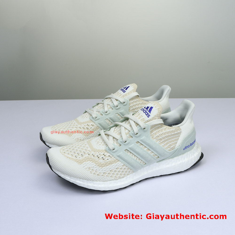 ảnh nghiêng giày Adidas Ultraboost DNA 6.0 FZ0247