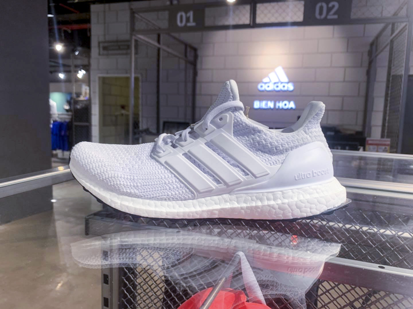Ảnh thật Giày Adidas Ultra boost DNA 4.0 Màu trắng FY9120
