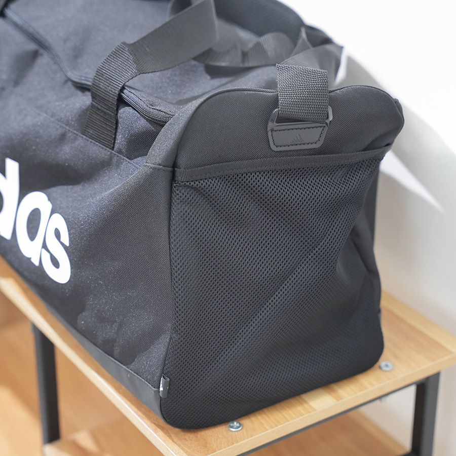 3 Túi adidas chính hãng Duffel Logo Essentials Cỡ Vừa GN2038