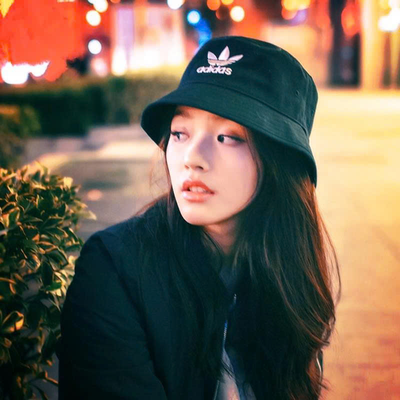 1 Mũ Bucket Ba Lá Adicolor AJ8995