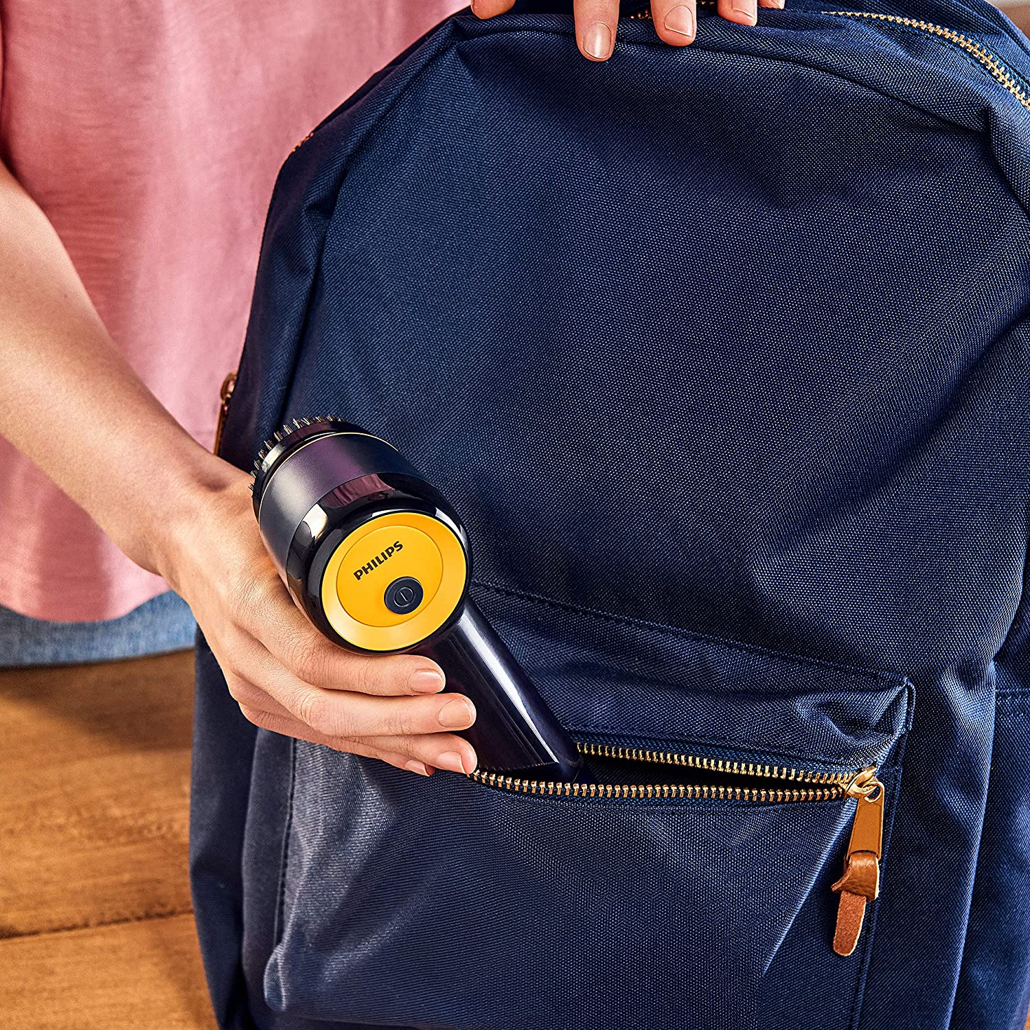 Máy Đánh Giầy Cầm Tay Philips GCA1000/60