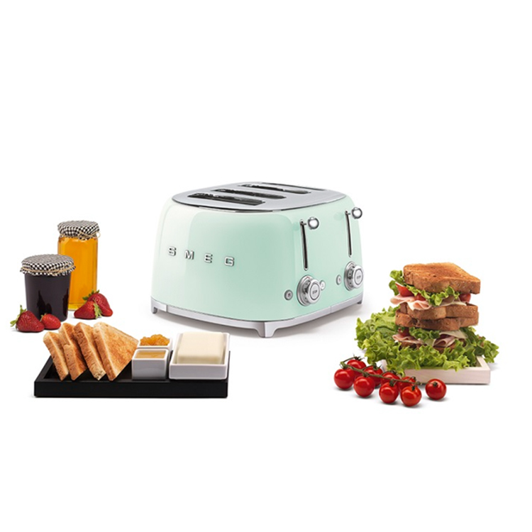 Máy nướng bánh mì Smeg TSF03RDEU màu xanh