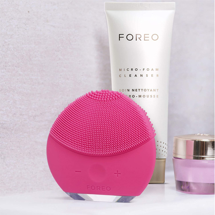 Máy rửa mặt Foreo F5494 LUNA Mini 2 Fuchsia