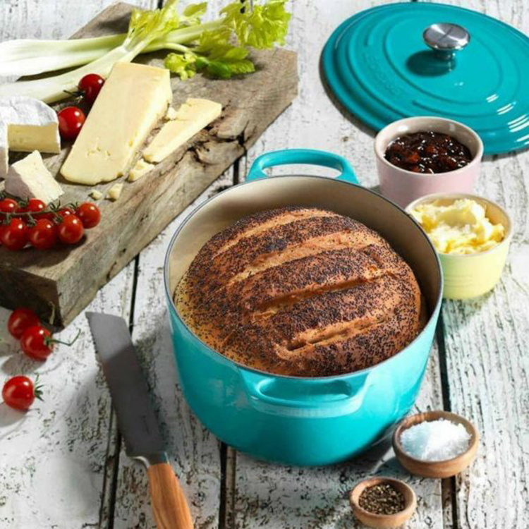 Nồi gang Le Creuset màu xanh Caribbean 24cm