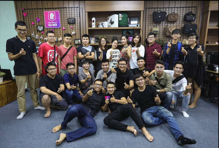 Máy Ảnh Cũ Hà Nội MACHN khởi đầu từ năm 2013