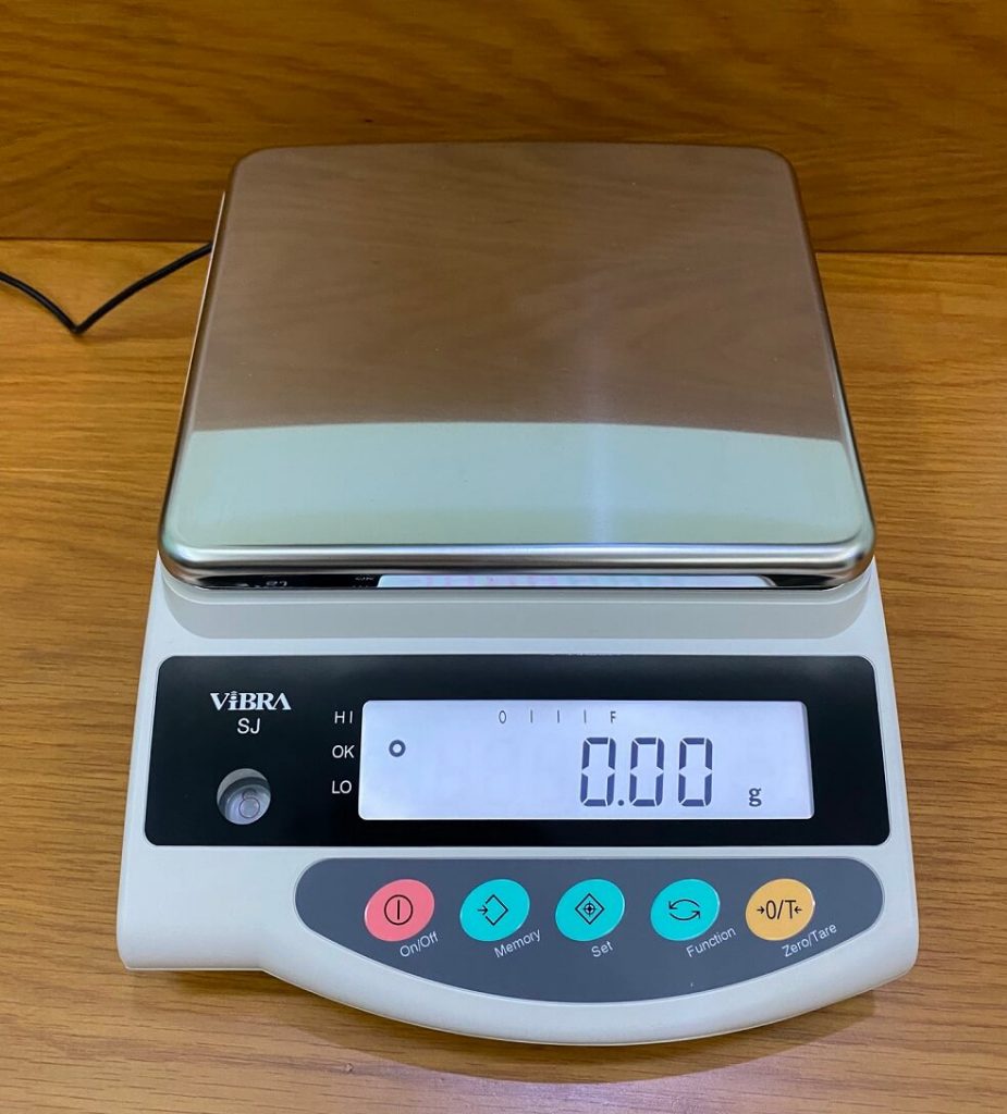 Cân tiểu ly điện tử