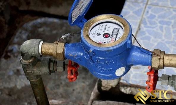 dong-ho-do-luu-luong-nuoc-la-mot-thiet-bi-dac-biet-duoc-su-dung-de-do-chinh-xac-luong-nuoc-di-qua-duong-ong-trong-mot-khoang-thoi-gian-nhat-dinh-5 Đồng Hồ Đo Nước : Hướng Dẫn Chi Tiết Cách Lắp Đặt