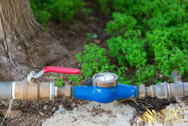 dong-ho-do-luu-luong-nuoc-la-mot-thiet-bi-dac-biet-duoc-su-dung-de-do-chinh-xac-luong-nuoc-di-qua-duong-ong-trong-mot-khoang-thoi-gian-nhat-dinh-9 Đồng Hồ Đo Nước : Hướng Dẫn Chi Tiết Cách Lắp Đặt