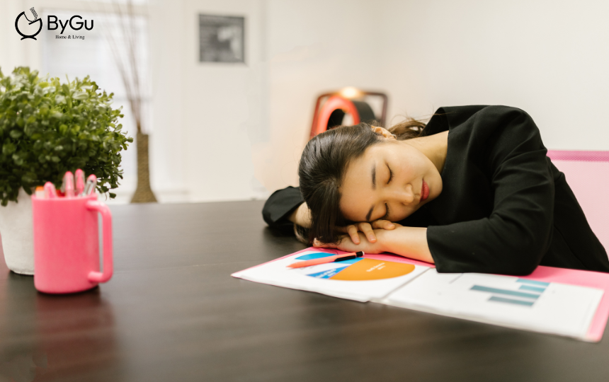 Ngủ trưa dậy nhức đầu: Phá vỡ vòng luẩn quẩn mệt mỏi và tái tạo năng lượng đúng cách