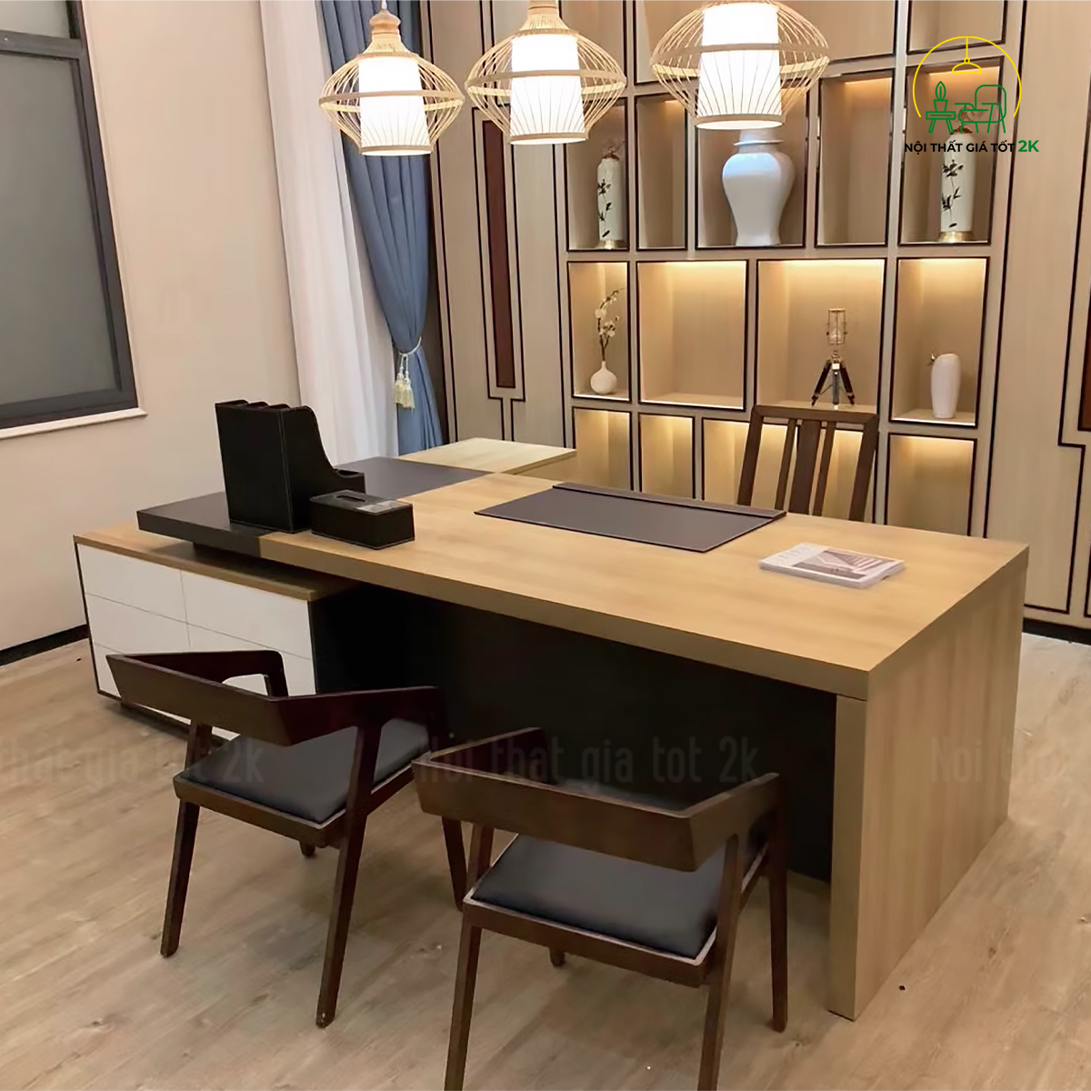 bàn giám đốc hiện đại