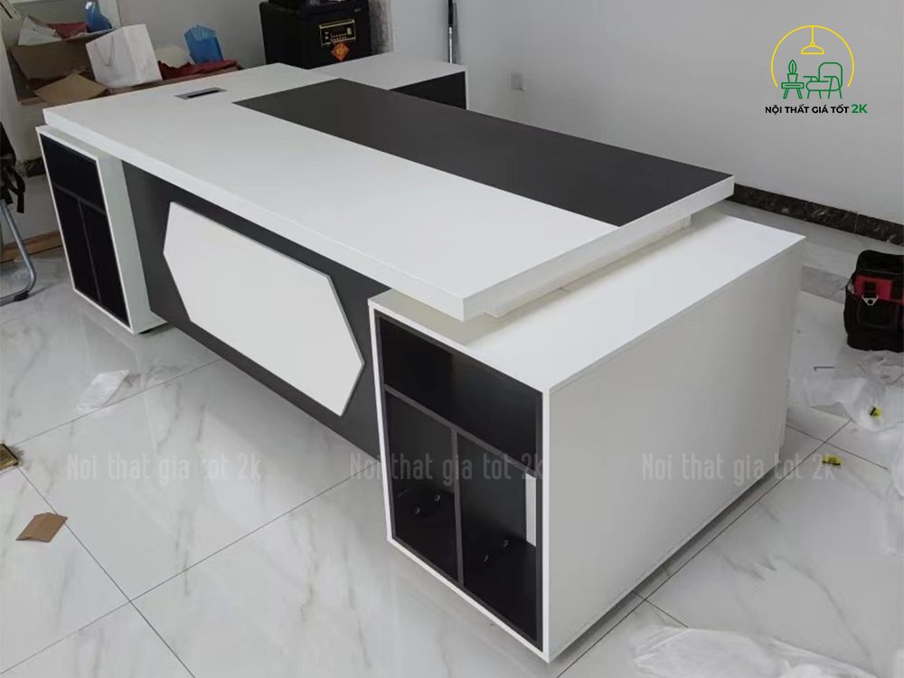 bàn giám đốc màu trắng đen