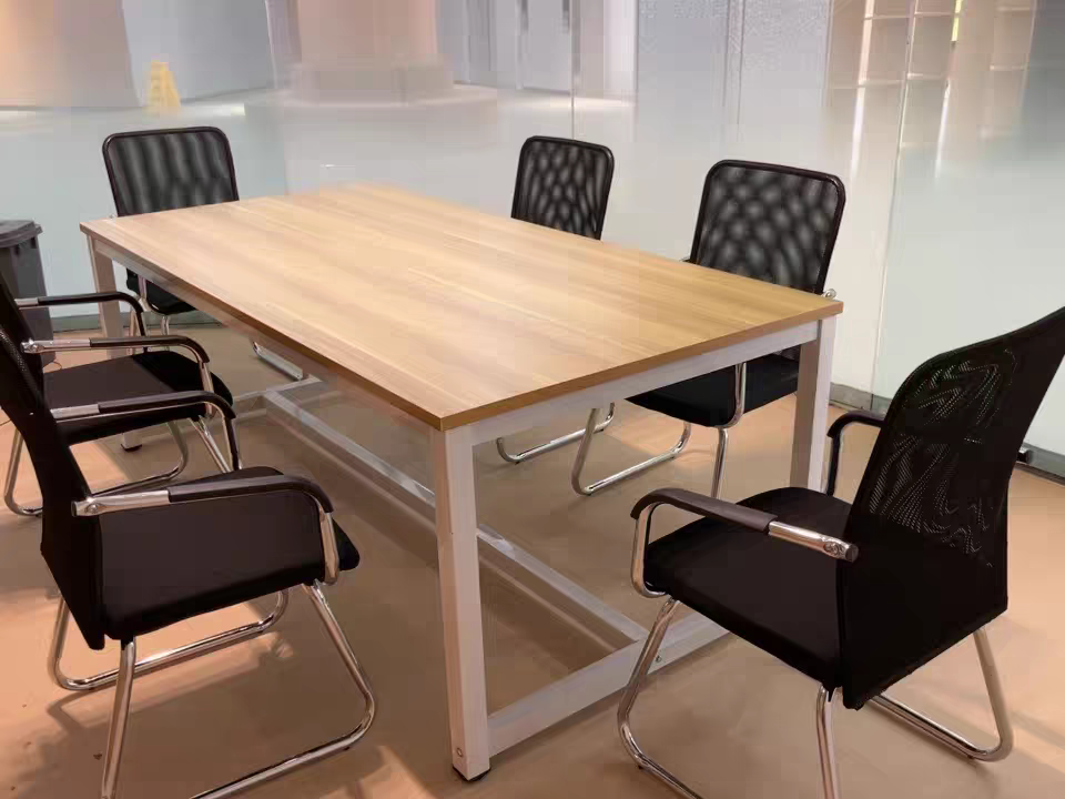 Bàn họp chân sắt 1m8