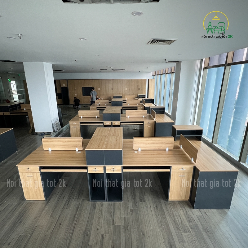 cụm bàn nhân viên