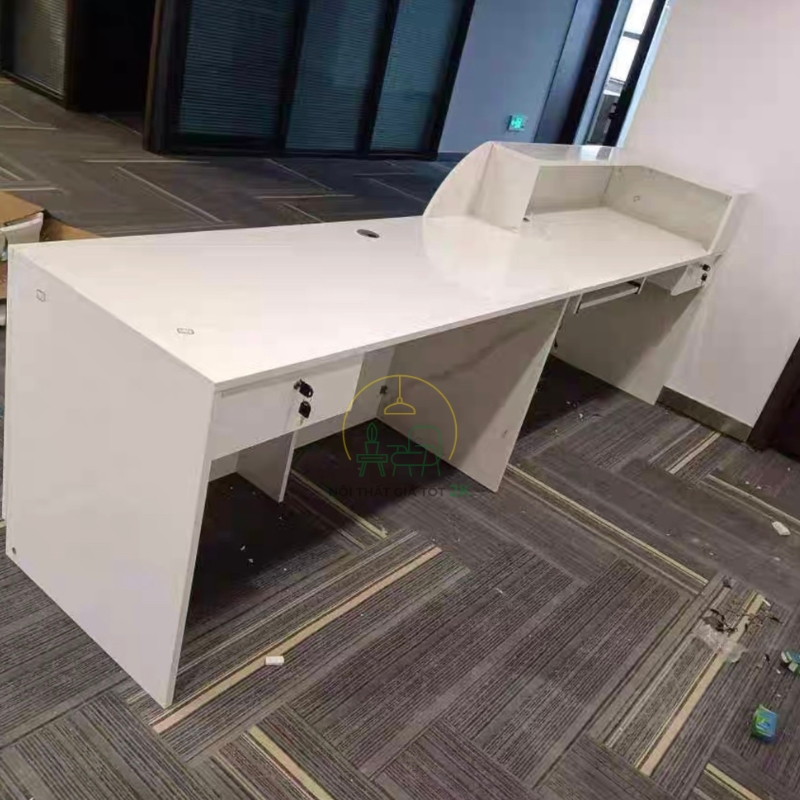 quầy lễ tân hiện đại