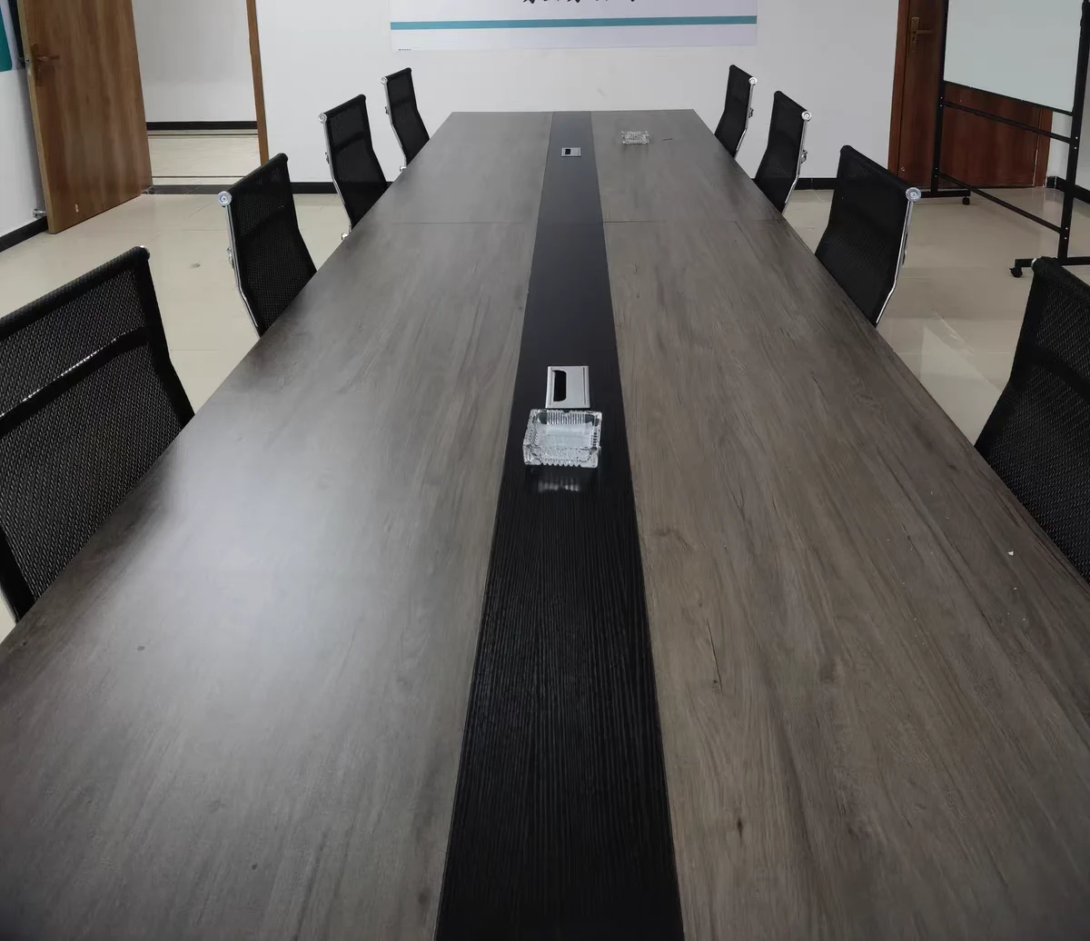 bàn họp chân sắt dài