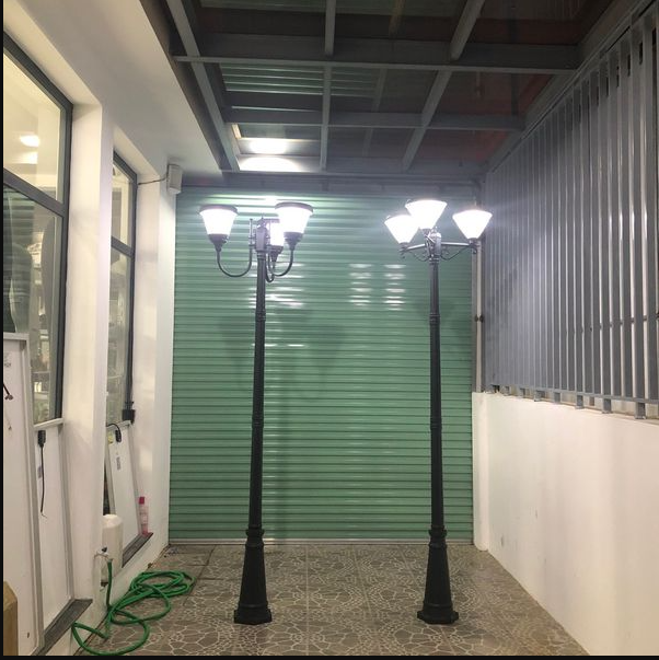 Cột đèn công viên sân vườn điện năng lượng mặt trời 3 đèn mã số ZGGD-4505-3
