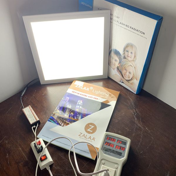 Đèn panel ốp nổi 300x300mm