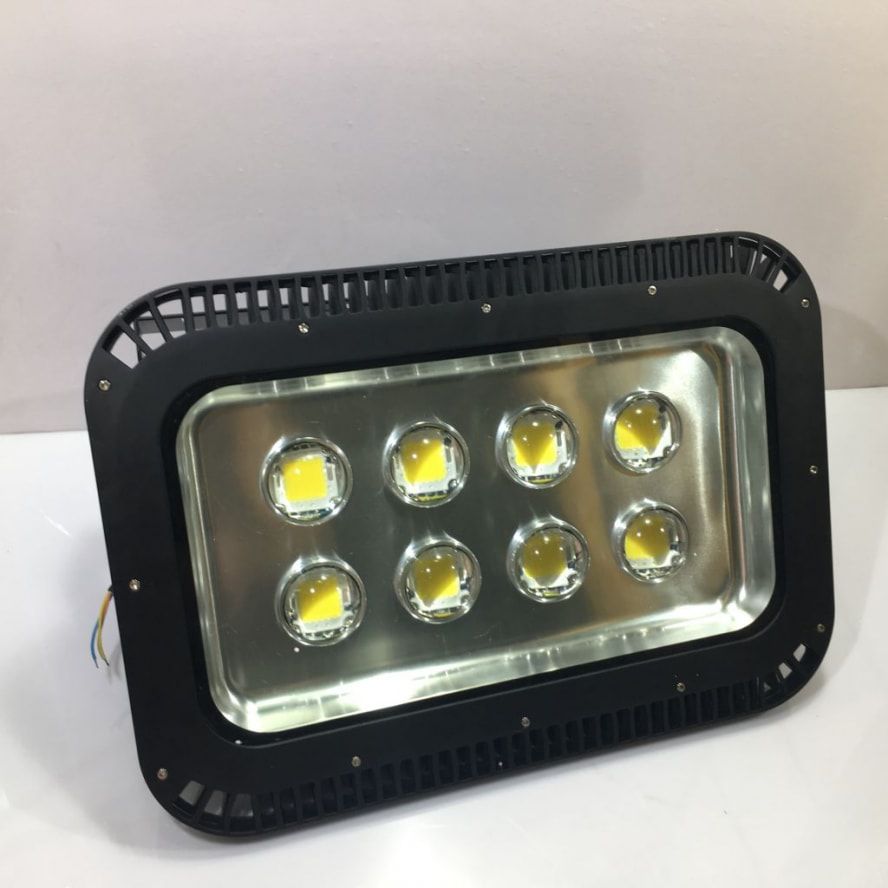 Đèn pha LED gương cầu lồi 400W mã sản phẩm ZFL-400 ZALAA