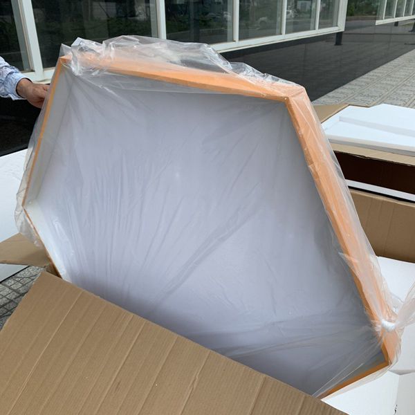 Đèn thả trần lục giác liền khối gia công theo thiết kế